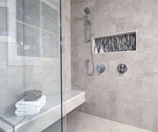 Bathroom tile | Steve Hubbard Floor Covering